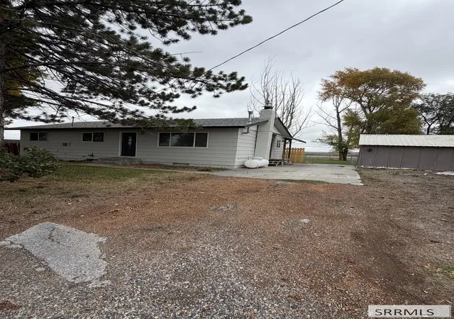 Photo 2 of Sale Pending at 41 S 1190 West, Blackfoot, ID 83221 | MLS# 2189809 | Listing updated on 2026-10-14