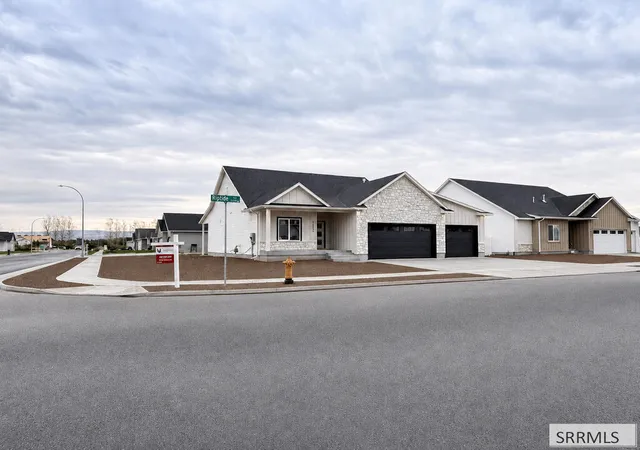 Photo 3 of Single family home for sale at 5439 Rip Tideroad, Idaho Falls, ID 83404 | MLS# 2189049 | Listing updated on 2026-09-21