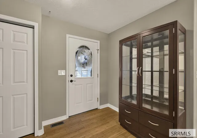 Photo 4 of Single family home for sale at 655 W Dove Cir, Blackfoot, ID 83221 | MLS# 2189116 | Listing updated on 2026-09-10