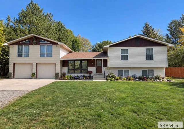 Photo 1 of Single family home for sale at 934 Elizabeth, Rexburg, ID 83440 | MLS# 2189252 | Listing updated on 2026-09-16