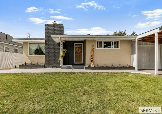 Photo 1 of Single family home for sale at 233 N Fisher Ave, Blackfoot, ID 83221 | MLS# 2189003 | Listing updated on 2026-09-06