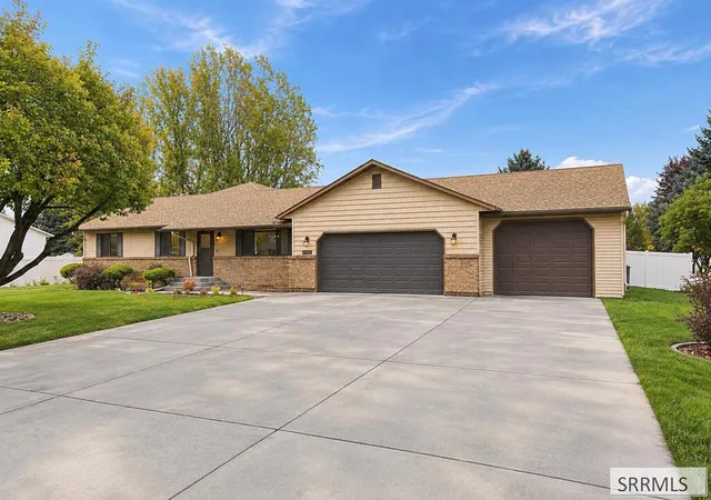 Photo 1 of Single family home for sale at 1885 Heather Ln, Ammon, ID 83406 | MLS# 2189821 | Listing updated on 2026-10-14
