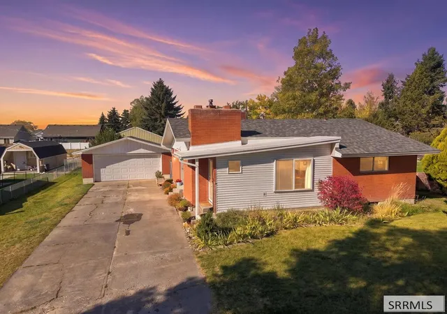 Photo 1 of Single family home for sale at 10599 N 38 East, Idaho Falls, ID 83401 | MLS# 2189755 | Listing updated on 2026-10-27