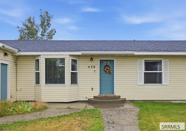 Photo 4 of Single family home for sale at 438 W Main St, Saint Anthony, ID 83445 | MLS# 2189819 | Listing updated on 2026-10-13