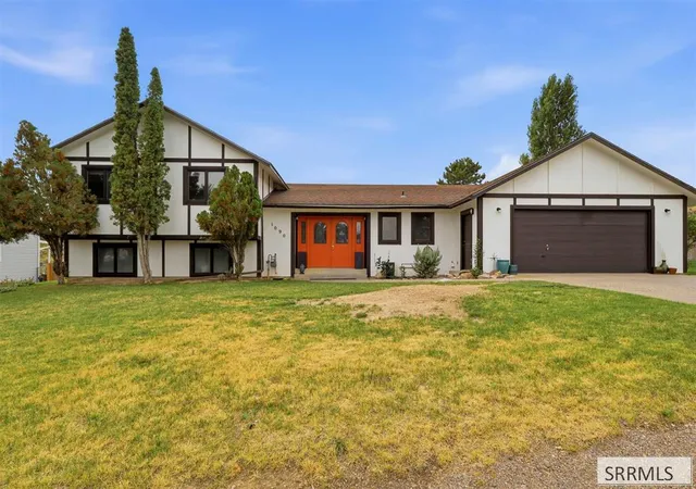 Photo 2 of Single family home for sale at 1090 Cahina Way, Pocatello, ID 83204 | MLS# 2189485 | Listing updated on 2026-10-26