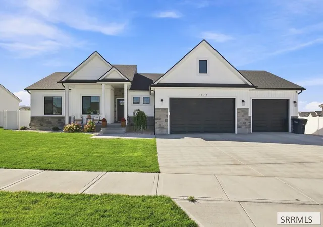 Photo 1 of Sale Pending at 3672 Hidden Valley Dr, Ammon, ID 83406 | MLS# 2189045 | Listing updated on 2026-09-06