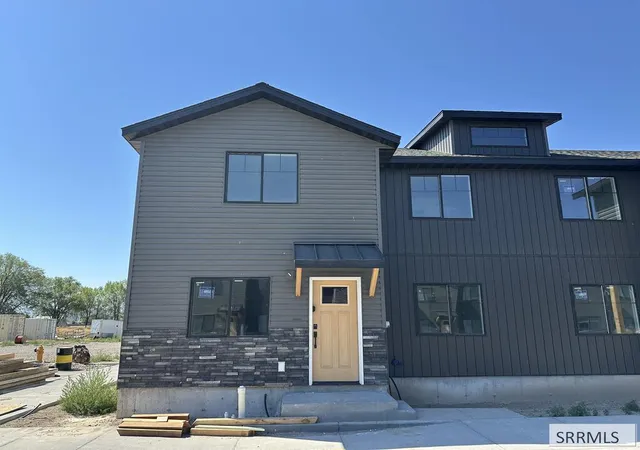 Photo 1 of Townhouse for sale at 3780 Philbin Rd #41, Pocatello, ID 83201 | MLS# 2189788 | Listing updated on 2026-10-12