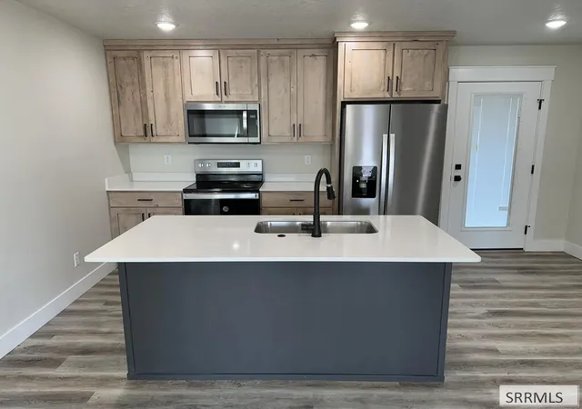 Photo 3 of Townhouse for sale at 3780 Philbin Rd #41, Pocatello, ID 83201 | MLS# 2189788 | Listing updated on 2026-10-12