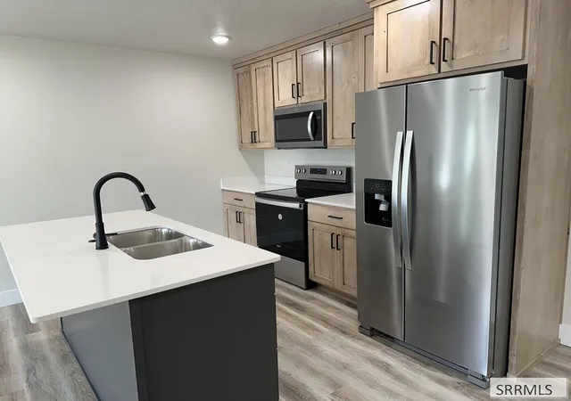 Photo 3 of Townhouse for sale at 3780 Philbin Rd #41, Pocatello, ID 83201 | MLS# 2189788 | Listing updated on 2026-10-12
