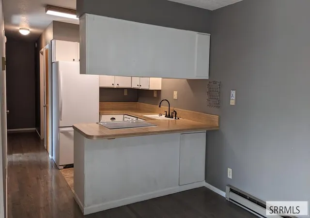 Photo 2 of Condo for sale at 220 N Fanning Ave #42, Idaho Falls, ID 83401 | MLS# 2189539 | Listing updated on 2026-09-28