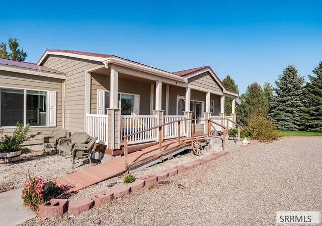 Photo 3 of Sale Pending at 5800 W Broadway, Idaho Falls, ID 83402 | MLS# 2189432 | Listing updated on 2026-09-29