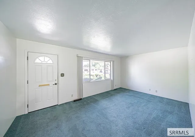 Photo 4 of Single family home for sale at 499 Valley Dr, Idaho Falls, ID 83401 | MLS# 2189149 | Listing updated on 2026-09-11