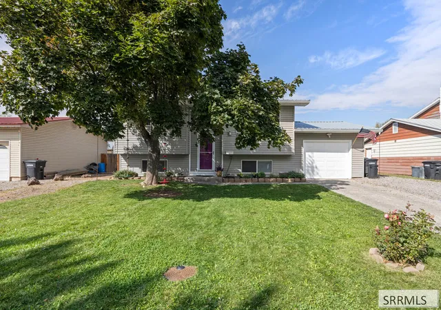 Photo 3 of Single family home for sale at 1980 S Falcon Dr, Ammon, ID 83406 | MLS# 2189384 | Listing updated on 2026-10-07