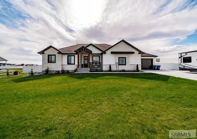 Photo 3 of Single family home for sale at 1596 N 845 East, Shelley, ID 83274 | MLS# 2188997 | Listing updated on 2026-09-03