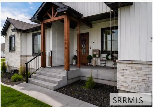 Photo 4 of Single family home for sale at 1596 N 845 East, Shelley, ID 83274 | MLS# 2188997 | Listing updated on 2026-09-03