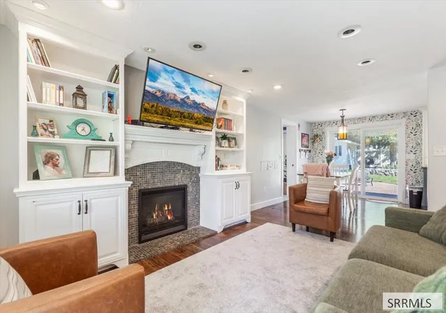 Photo 3 of Single family home for sale at 115 Elm Ave, Rexburg, ID 83440 | MLS# 2189533 | Listing updated on 2026-10-01