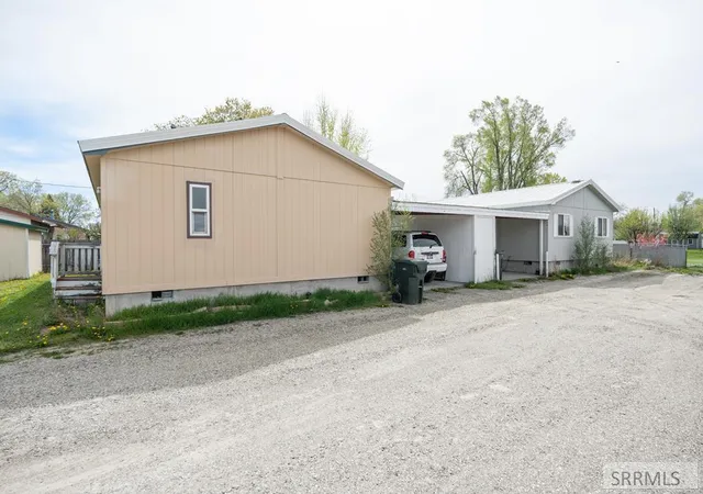 Multi family home for sale at 194/196 W Center St, Blackfoot, ID 83221 | MLS# 2189209