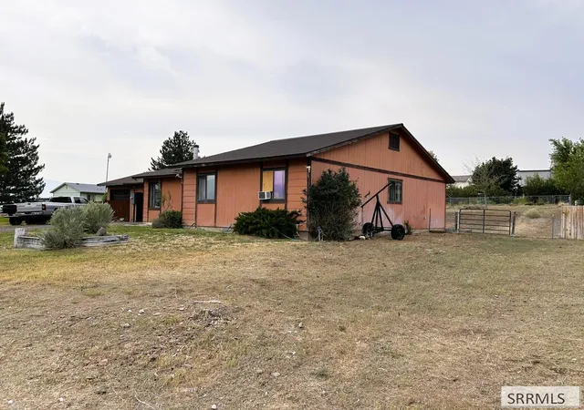Photo 3 of Sale Pending at 1010 S 11th Street, Challis, ID 83226 | MLS# 2189196 | Listing updated on 2026-10-15