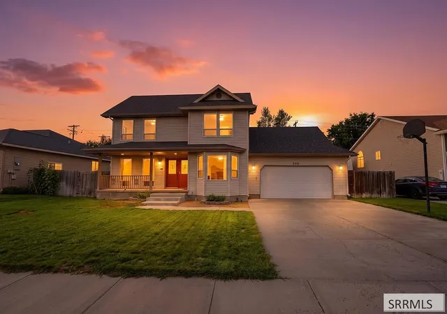 Photo 1 of Sale Pending at 290 Colonial Way, Idaho Falls, ID 83404 | MLS# 2189050 | Listing updated on 2026-09-09