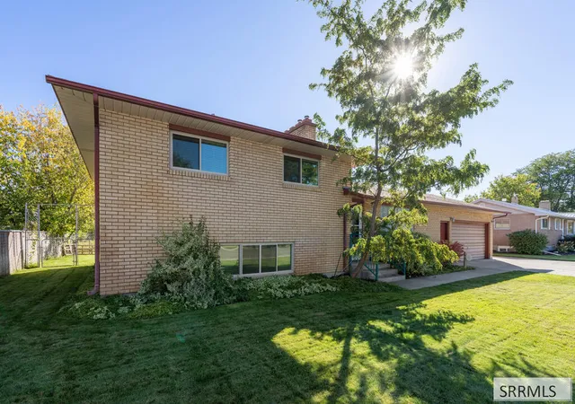 Photo 3 of Sale Pending at 225 Ramona Ave, Rigby, ID 83442 | MLS# 2189506 | Listing updated on 2026-10-23