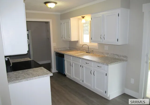 Photo 2 of Single family home for sale at 720 N Crimson Dr, Idaho Falls, ID 83401 | MLS# 2189812 | Listing updated on 2026-10-19