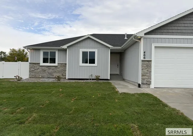 Multi family home for sale at 466 E East Ln, Idaho Falls, ID 83401 | MLS# 2189388