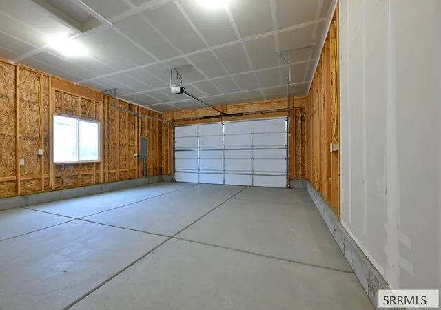 Photo 15 of Single family home for sale at 6898 Millbrook Dr, Idaho Falls, ID 83402 | MLS# 2189455 | Listing updated on 2026-10-26