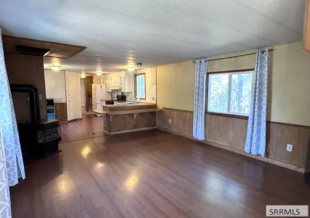 Photo 3 of Sale Pending at 1568 Dartmouth Dr, Idaho Falls, ID 83402 | MLS# 2189110 | Listing updated on 2026-09-17