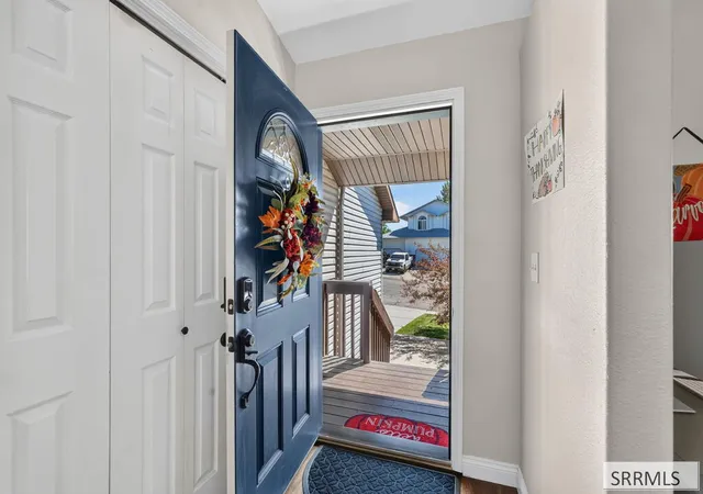 Photo 3 of Single family home for sale at 776 Mountain Park Rd, Pocatello, ID 83202 | MLS# 2189170 | Listing updated on 2026-09-11