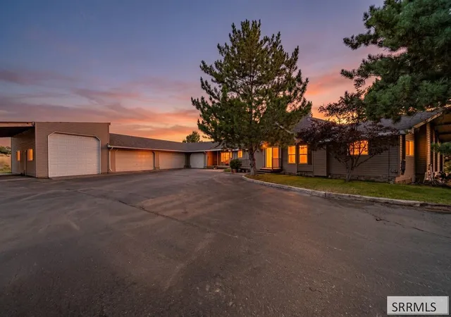 Photo 1 of Single family home for sale at 5180 Redonda Cir, Idaho Falls, ID 83406 | MLS# 2189524 | Listing updated on 2026-09-28