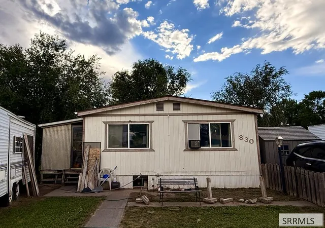 Photo 1 of Sale Pending at 830 N Marcia Dr, Idaho Falls, ID 83401 | MLS# 2189058 | Listing updated on 2026-09-10