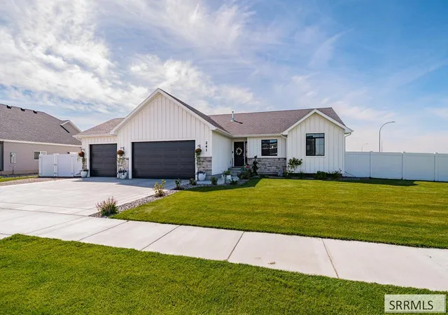 Photo 2 of Sale Pending at 241 Galena Summit Dr, Idaho Falls, ID 83404 | MLS# 2188981 | Listing updated on 2026-09-07