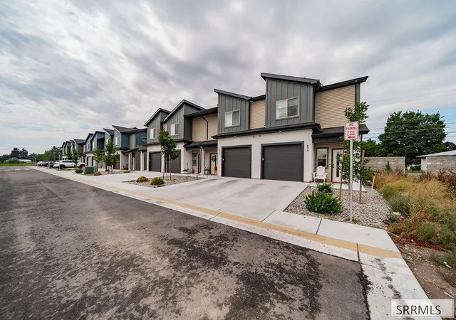 Photo 1 of Townhouse for sale at 473 Easy St, Idaho Falls, ID 83401 | MLS# 2188920 | Listing updated on 2026-09-01