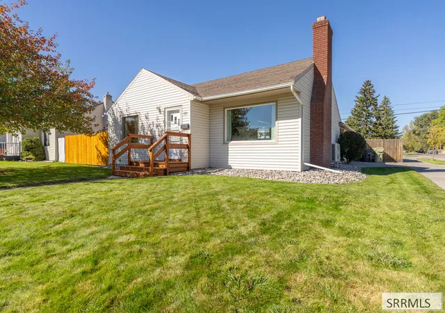 Photo 1 of Single family home for sale at 897 E 13th Street, Idaho Falls, ID 83404 | MLS# 2189611 | Listing updated on 2026-10-26