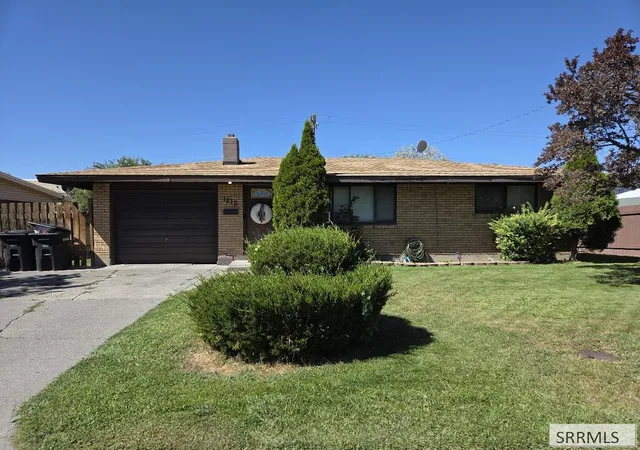 Photo 1 of Single family home for sale at 1810 S Falcon Dr, Ammon, ID 83406 | MLS# 2188915 | Listing updated on 2026-09-01