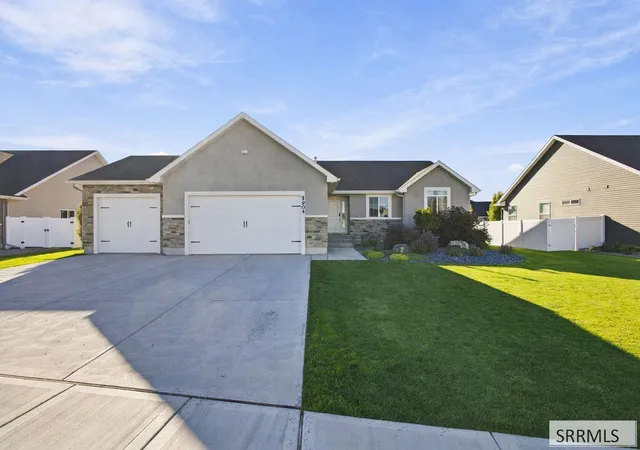 Photo 1 of Single family home for sale at 5904 Lochsa St, Idaho Falls, ID 83404 | MLS# 2189475 | Listing updated on 2026-09-24