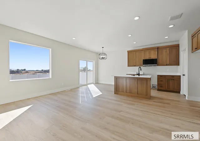 Photo 2 of Single family home for sale at 1227 Montezuma St, Idaho Falls, ID 83402 | MLS# 2189767 | Listing updated on 2026-10-26