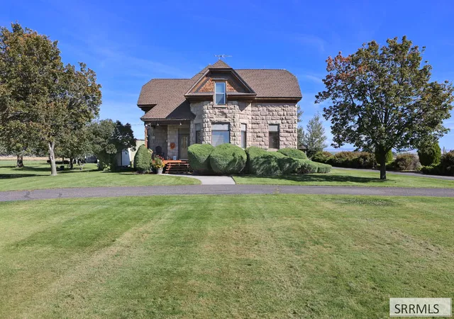 Photo 3 of Single family home for sale at 2368 4000 West, Rexburg, ID 83440 | MLS# 2189586 | Listing updated on 2026-10-23