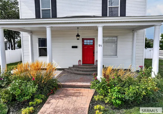 Photo 2 of Single family home for sale at 95 N Spruce St, Blackfoot, ID 83221 | MLS# 2189179 | Listing updated on 2026-09-12