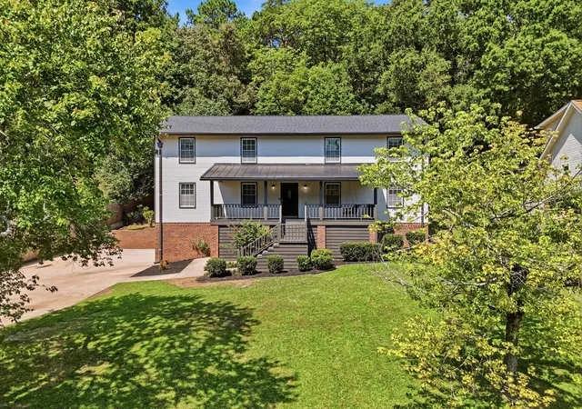 Photo 2 of Sale Pending at 2007 Pioneer Ridge Trl, Chattanooga, TN 37412 | MLS# 1542139 | Listing updated on 2026-09-06