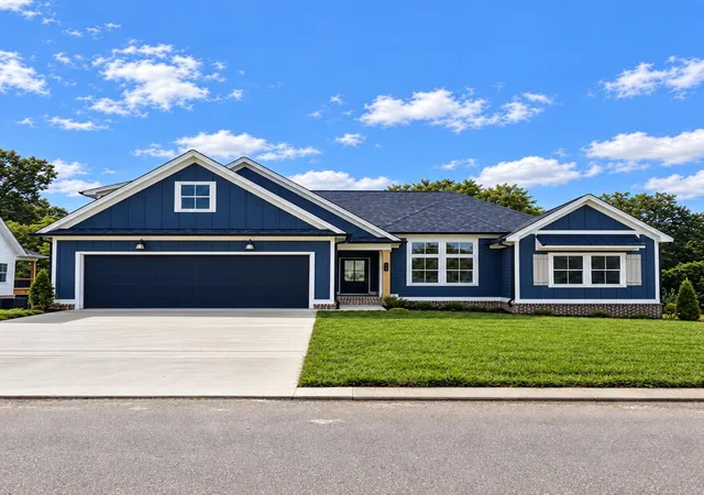 Photo 1 of Single family home for sale at 7119 Paxton Cir, Hixson, TN 37343 | MLS# 1537762 | Listing updated on 2026-10-26