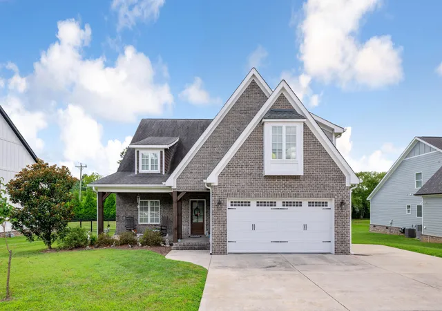 Photo 3 of Single family home for sale at 3017 Weatherwood Trl, Apison, TN 37302 | MLS# 1542365 | Listing updated on 2026-09-22