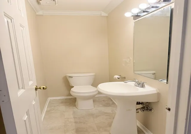 Photo 3 of Condo for sale at 900 Mountain Crk Rd #93, Chattanooga, TN 37405 | MLS# 1540577 | Listing updated on 2026-10-24