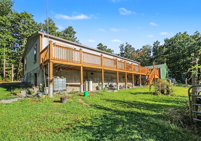 Photo 3 of Single family home for sale at 219 Forest Knoll Rd, Dunlap, TN 37327 | MLS# 1541950 | Listing updated on 2026-09-02