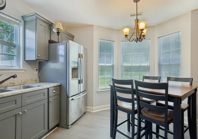 Photo 2 of Sale Pending at 2009 Short Leaf, Soddy Daisy, TN 37379 | MLS# 1540902 | Listing updated on 2026-09-10