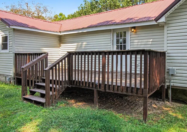 Photo 4 of Single family home for sale at 707 Gilbert Ln, La Fayette, GA 30728 | MLS# 1542448 | Listing updated on 2026-09-28
