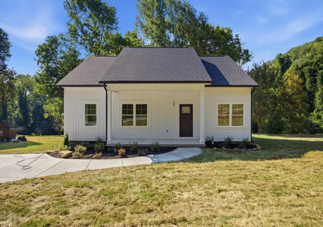 Photo 1 of Sale Pending at 440 Hotwater Rd, Soddy Daisy, TN 37379 | MLS# 1541038 | Listing updated on 2026-09-17