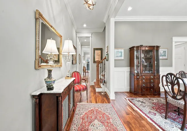 Photo 2 of Townhouse for sale at 117 E 3rd Street, Chattanooga, TN 37403 | MLS# 1543441 | Listing updated on 2026-10-26