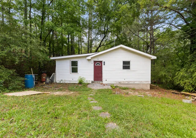 Single family home for sale at 202 Rubart Dr, Dalton, GA 30721 | MLS# 1542422