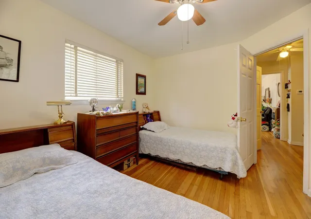 Photo 3 of Single family home for sale at 1102 Cranbrook Dr, Hixson, TN 37343 | MLS# 1542802 | Listing updated on 2026-09-15